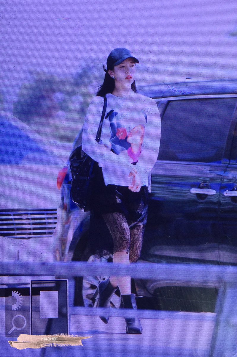 myoureina's tweet image. ❪✿❫ ━ ̲２̲７̲．̲０̲４̲．̲１̲７

↬#Uncanny #cap #stepstep #空港