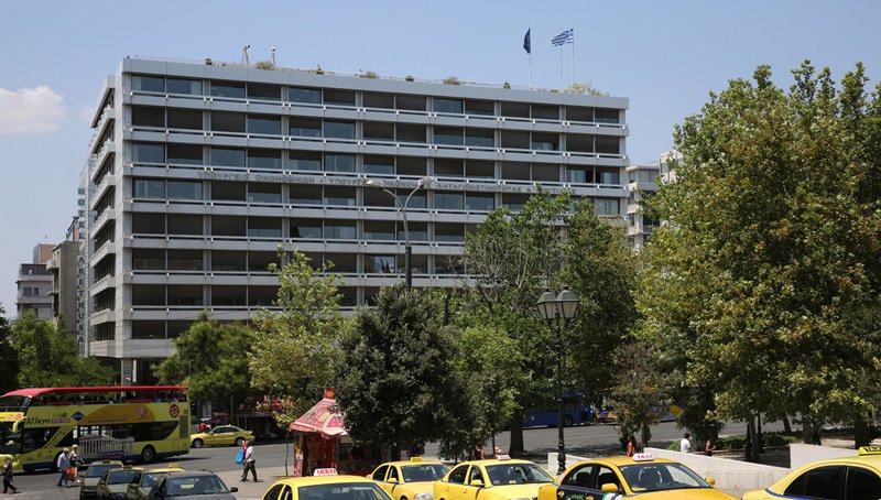 amna_newseng's tweet photo. Major issues now resolved, government source says after talks with #institutions in Athens #Greece #debt #2ndreview
https://t.co/2oWVMtncoG https://t.co/8vhe5WXpR6