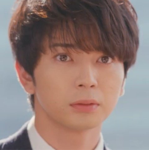 イオ على تويتر 浩介と葉山先生 だいたい同じ髪型でどっちも茫洋としてるのにこれだけ雰囲気を変えることができるのが松本潤くんです ナラタージュ 陽だまりの彼女 松本潤