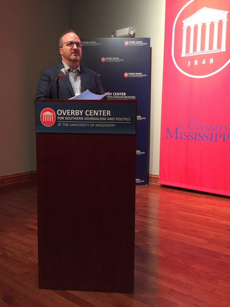 MrMagazine's tweet image. Meredith's Doug Kouma opening day 3 of #MICACT7 with the story of the launch of The Magnolia Journal.