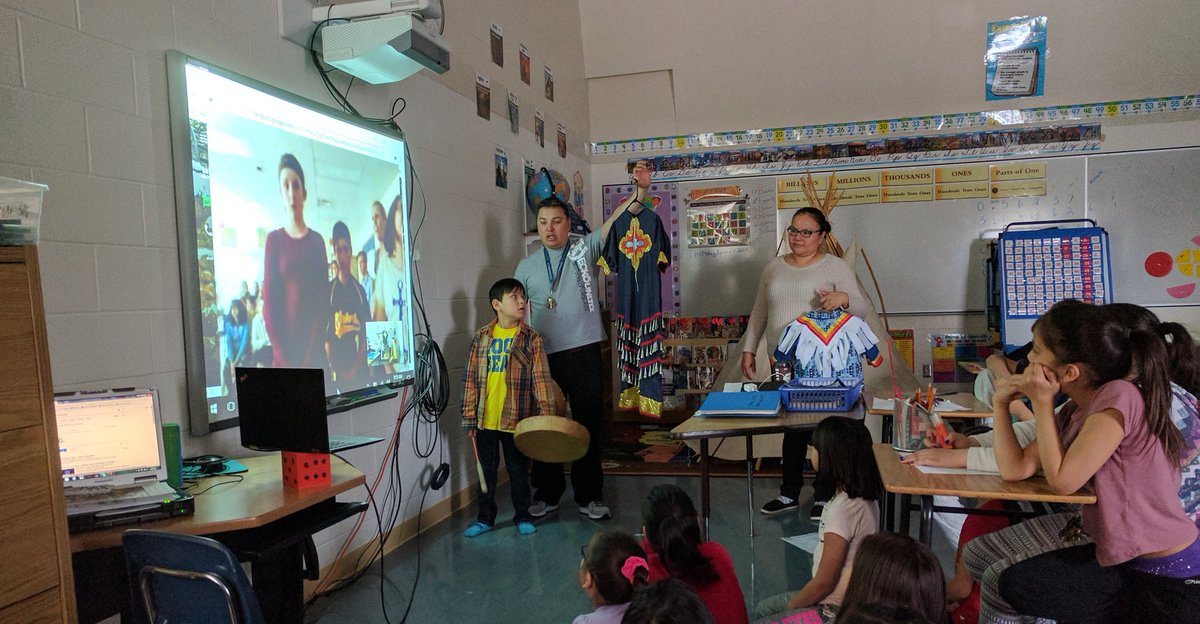 poundmaker56's tweet image. Google Hangout with Waterloo, ON at Saulteaux Heritage School - sharing culture, language and community teachings!!