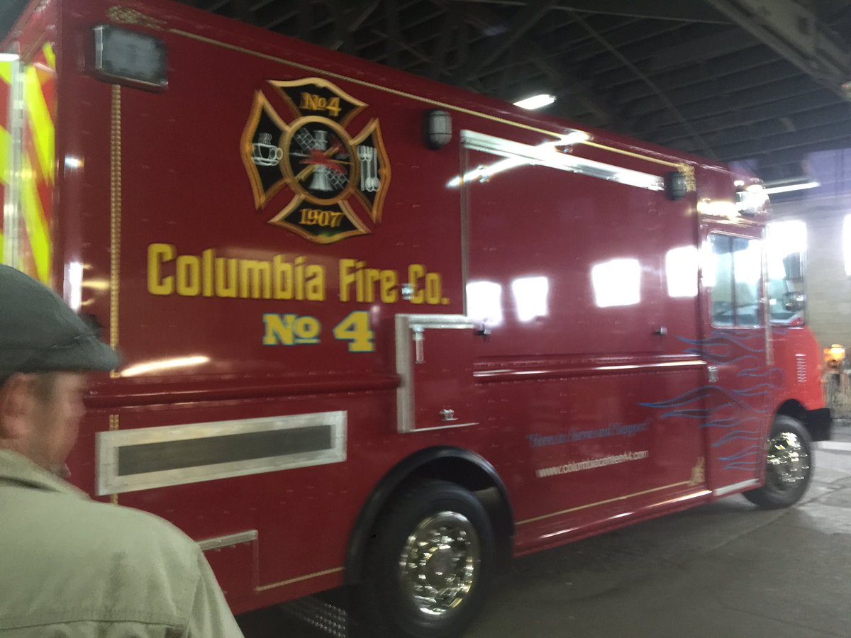 bluestitch626's tweet photo. Our last truck. Fire rescue canteen truck https://t.co/15lz9nWlwU