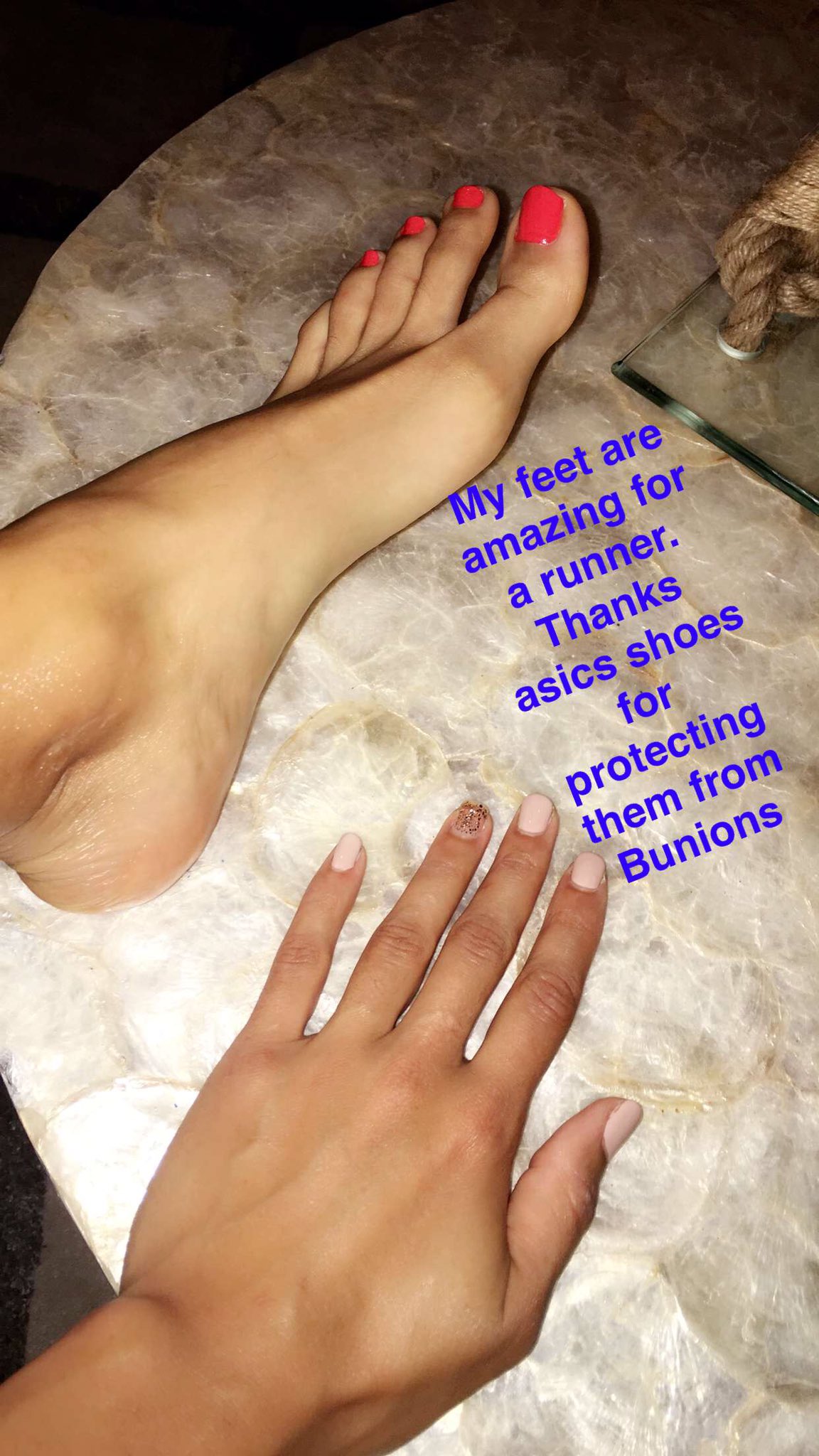 Lolo Jones on X: this was Screen shotted 180 times on my snap chat. Guess  I need to stop posting butt and boob shots and stick to feet  t.coTiGR7VfZ9v  X