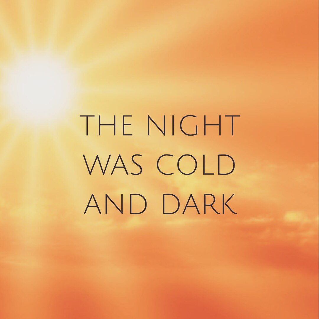 JuxTProse's tweet photo. THE NIGHT IS COLD AND DARK

#irony #juxtaposition #opposite #words #thought #prose #feeling https://t.co/vFfNOwrykt