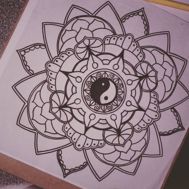 IronBlackk's tweet photo. #mandala https://t.co/tFbzTCVM7Y