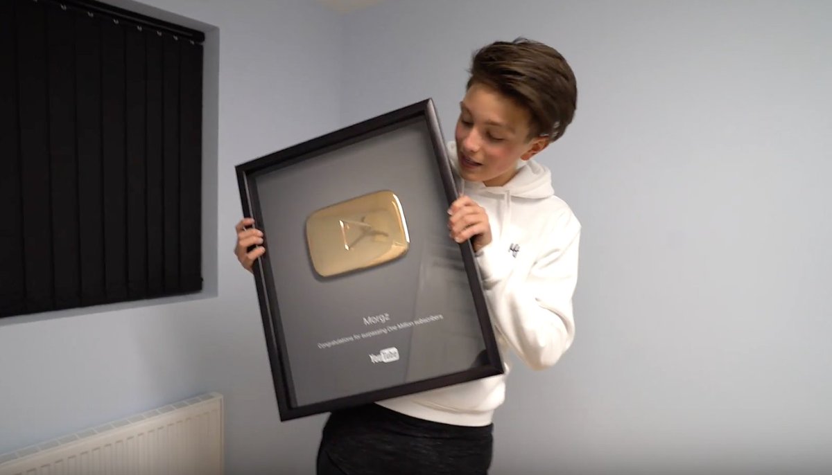 Morgz's tweet photo. PLEEEEASE RT SQUAD!! 🔥🔥
My ONE MILLION Play Button FINALLY Arrived!!
https://t.co/KtGet2opn6
LIKE + COMMENT for a FOLLOW!! GO GO GO... https://t.co/LgDDpPh3eE