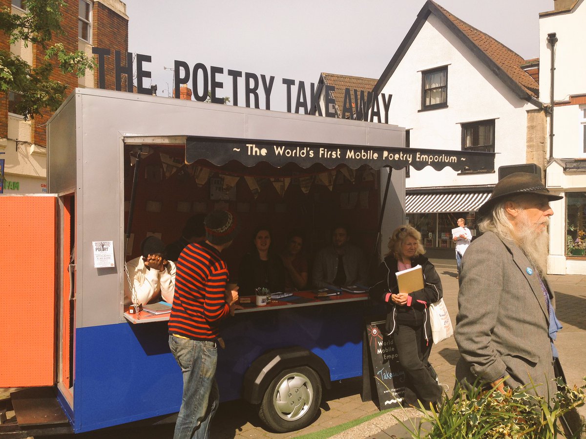 AmyMitic's tweet photo. We were even lucky enough to meet the NBS Poets! Over the moon with mine,Thank You @erinbolens ☺️@NBSsouthwest @Smithysouthwest @DawnoDavis https://t.co/BWyHb5D4xh