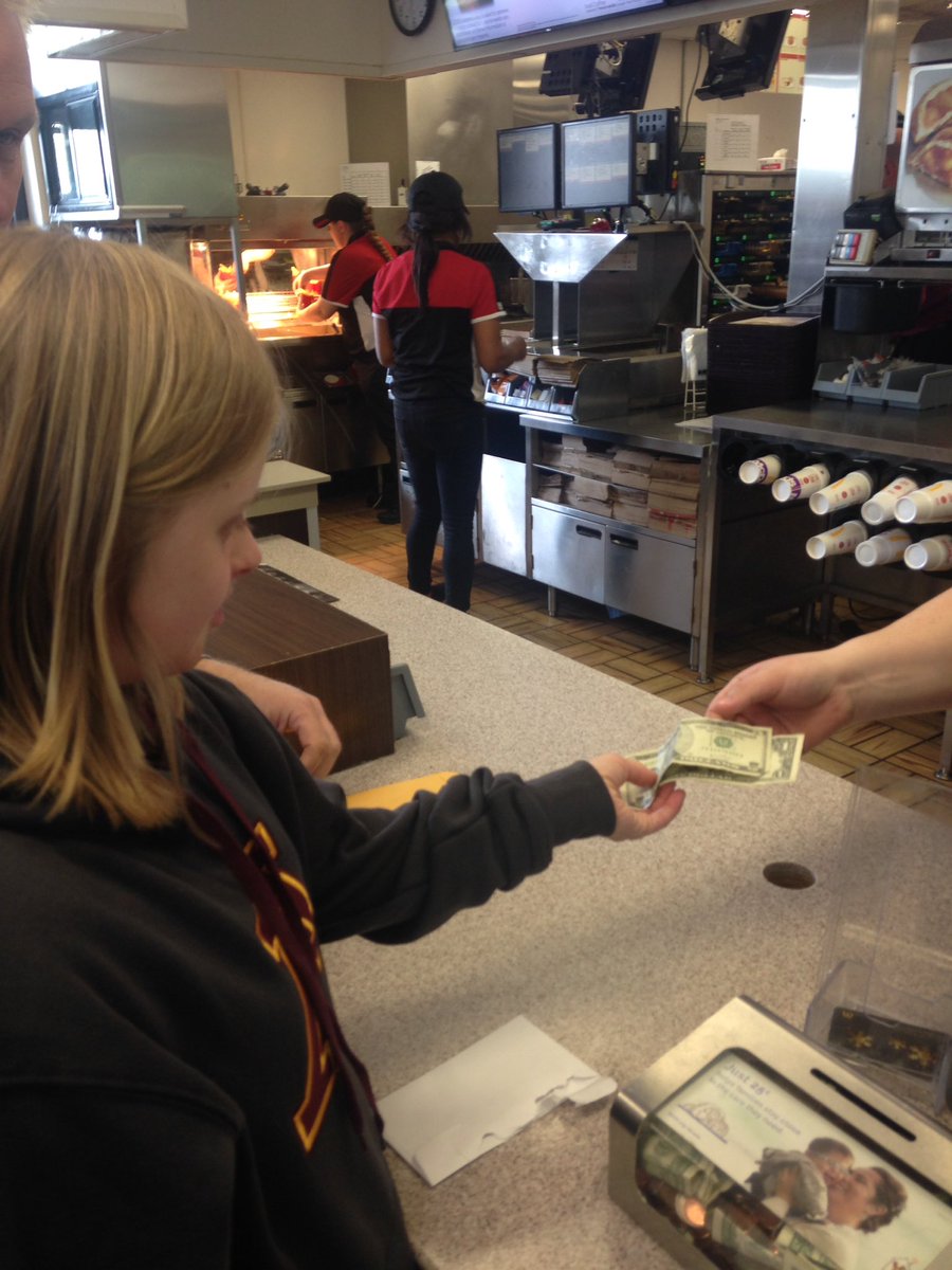 csawicki2's tweet image. Ordering &amp;amp; paying 4 our own lunches @McDonald&apos;s aftr planning out a meal budget in Mr. Hobbs&apos; class! @LCMSPrincipal #theLCMSride #lifeskills