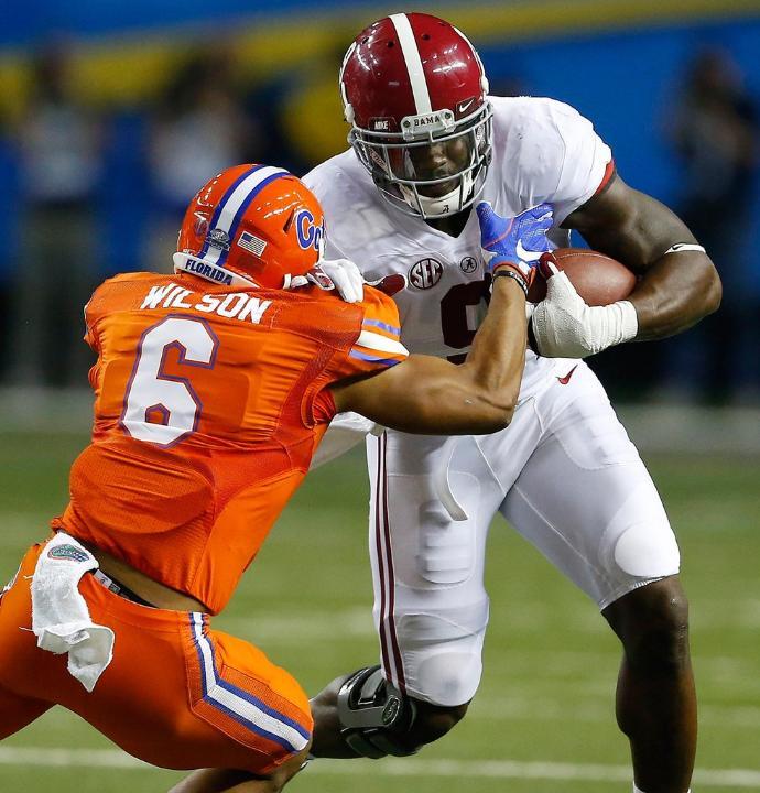 We're just hours away from the 2017 #NFLDraft!

Take another look at #NFL.com's Top 100 prospects!
📷s: bccn.rs/AkkIni