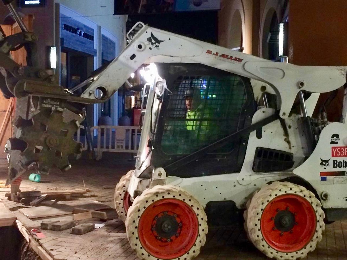 More night work with the #bobcat #construction #demolition #jobsite