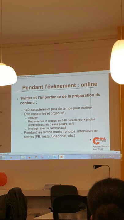 PapaPanique's tweet image. #CM #Evenementiel "Pendant l'événement".
#atelierCML @ClubCML par @toniolibero
