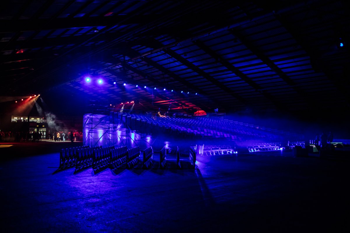 intercom's tweet image. 🎉 The 2017 Inside Intercom World Tour  is about to kick off in Dublin’s RDS