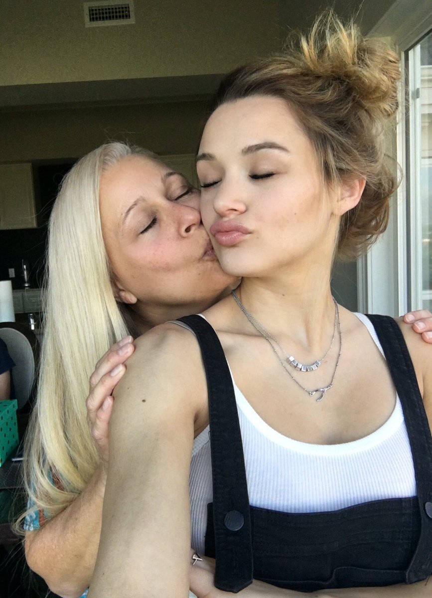 Hunter King On Twitter Happy Birthday Momma U Are The Sweetestmost 