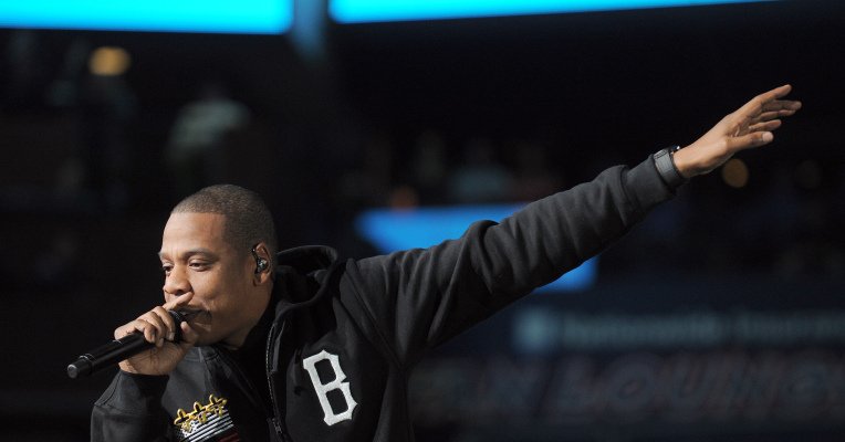SmokinDank5280's tweet photo. Jay Z launches Arrive to fund startups, offer branding support and more
https://t.co/vjGmXrncAm https://t.co/1MjfrVktEG
