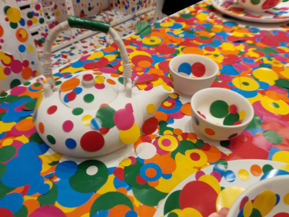 S_c_Foltz's tweet photo. Fancy a spot of tea? @hirshhorn #kusama #punny #jhudc https://t.co/jKbkgvWU3F