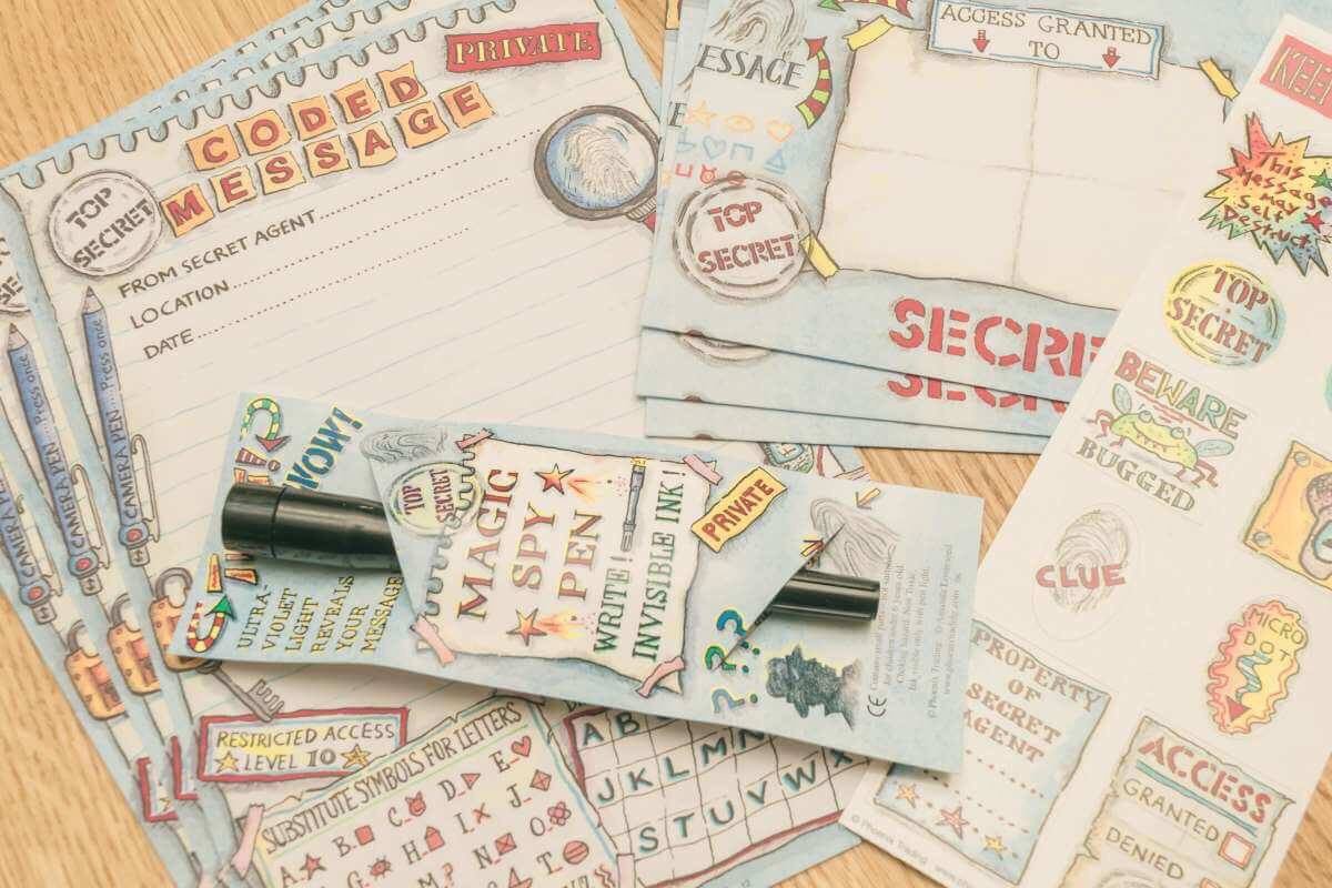 GPhoenixtrading's tweet photo. #NationalStationeryWeek https://t.co/Jjv1bGERTR https://t.co/gLzzTiGZyD