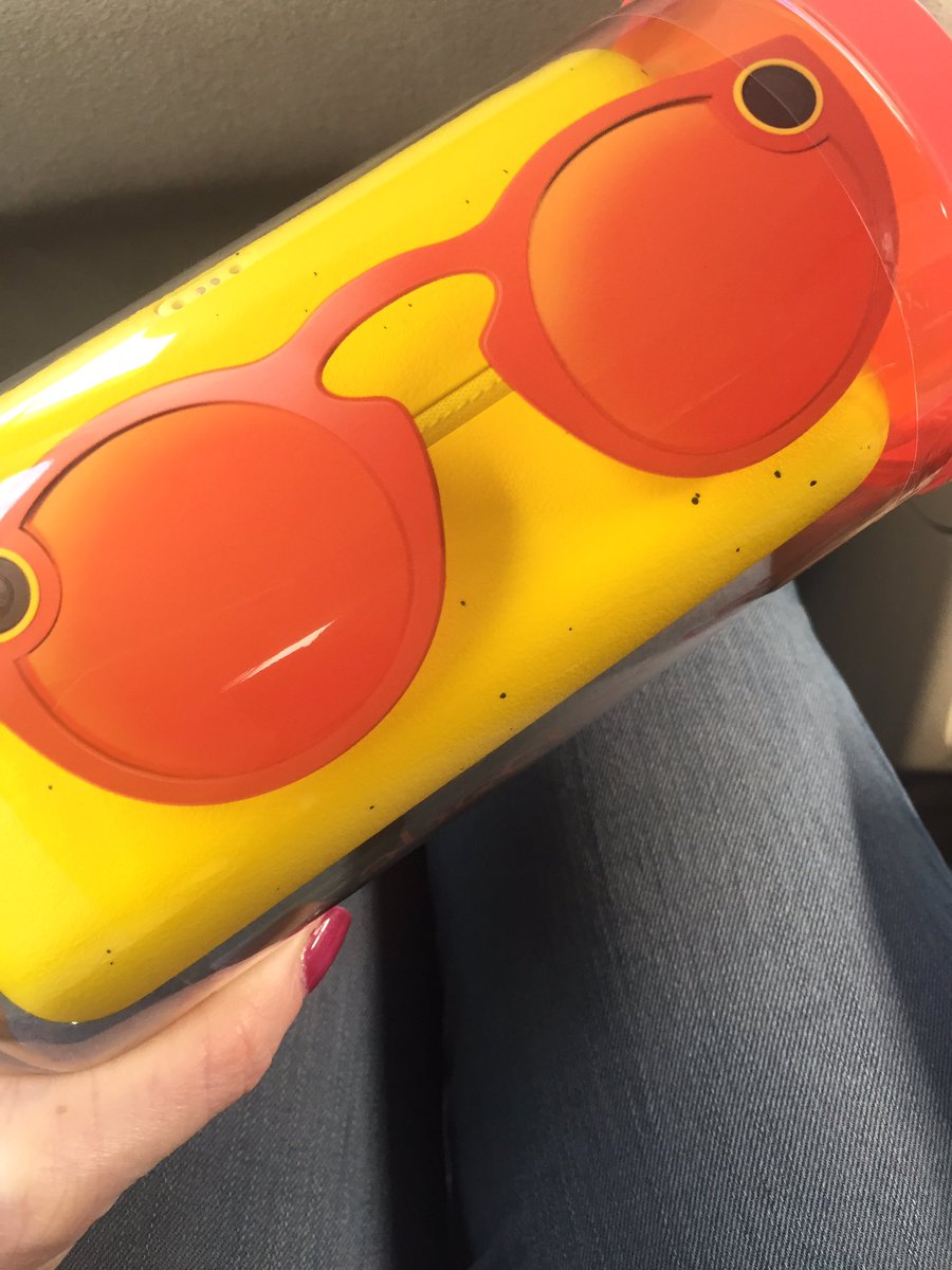 allison_casey1's tweet image. Big thank you to @jdavidmcneil, @angieodowd and team @HubSpot for a phenom #HubSpotPartnerDay2017. Going home with a new &quot;view&quot; on things.