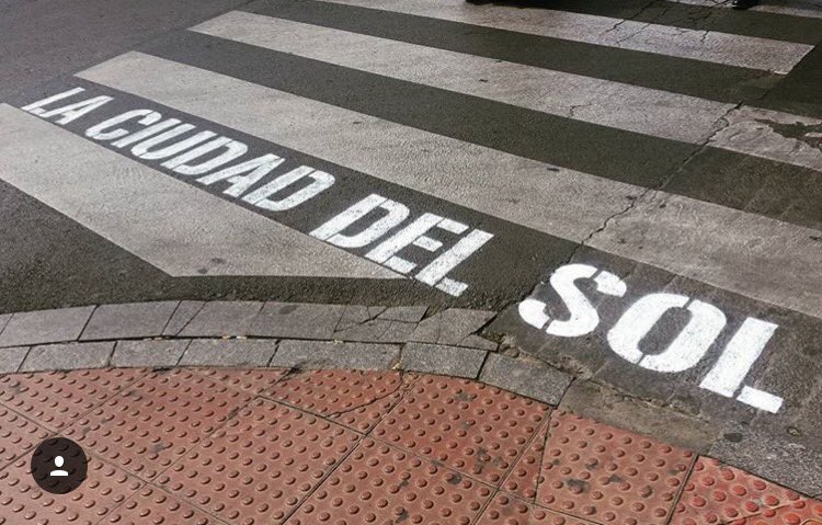 EmociomAlmeria's tweet photo. La poesía inunda las calles de #Almería #emociom https://t.co/HCq7clSFGb