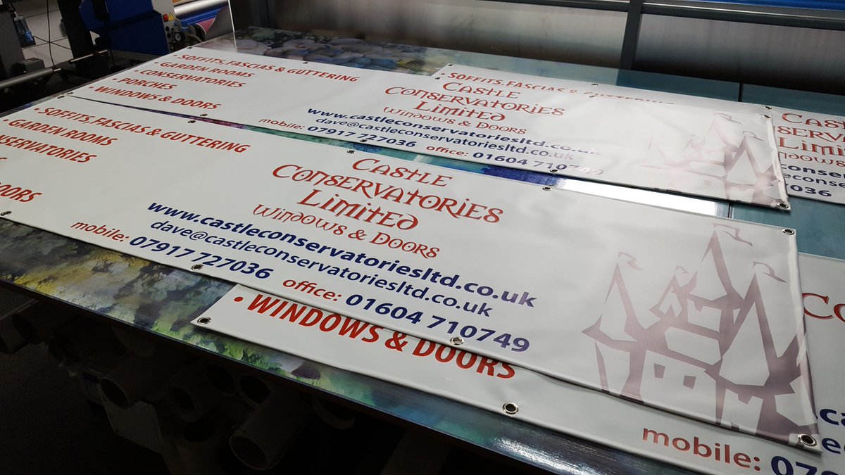 PrecisionSigns_'s tweet image. #rugbyhour need safety signs? banner? vehicle graphics/wraps? @PrecisionSigns_ offer a first class service will beat any like for like quote