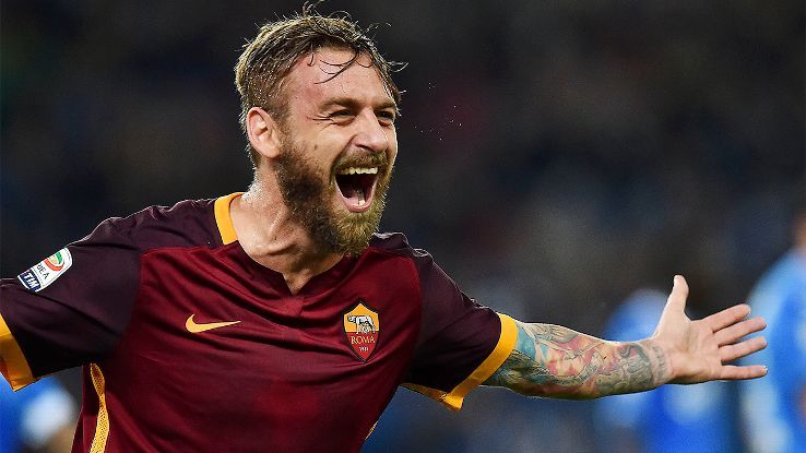 "When I see youngsters go on Instagram in the locker room before a game, I want to take a baseball bat to their teeth"

- Daniele de Rossi.
