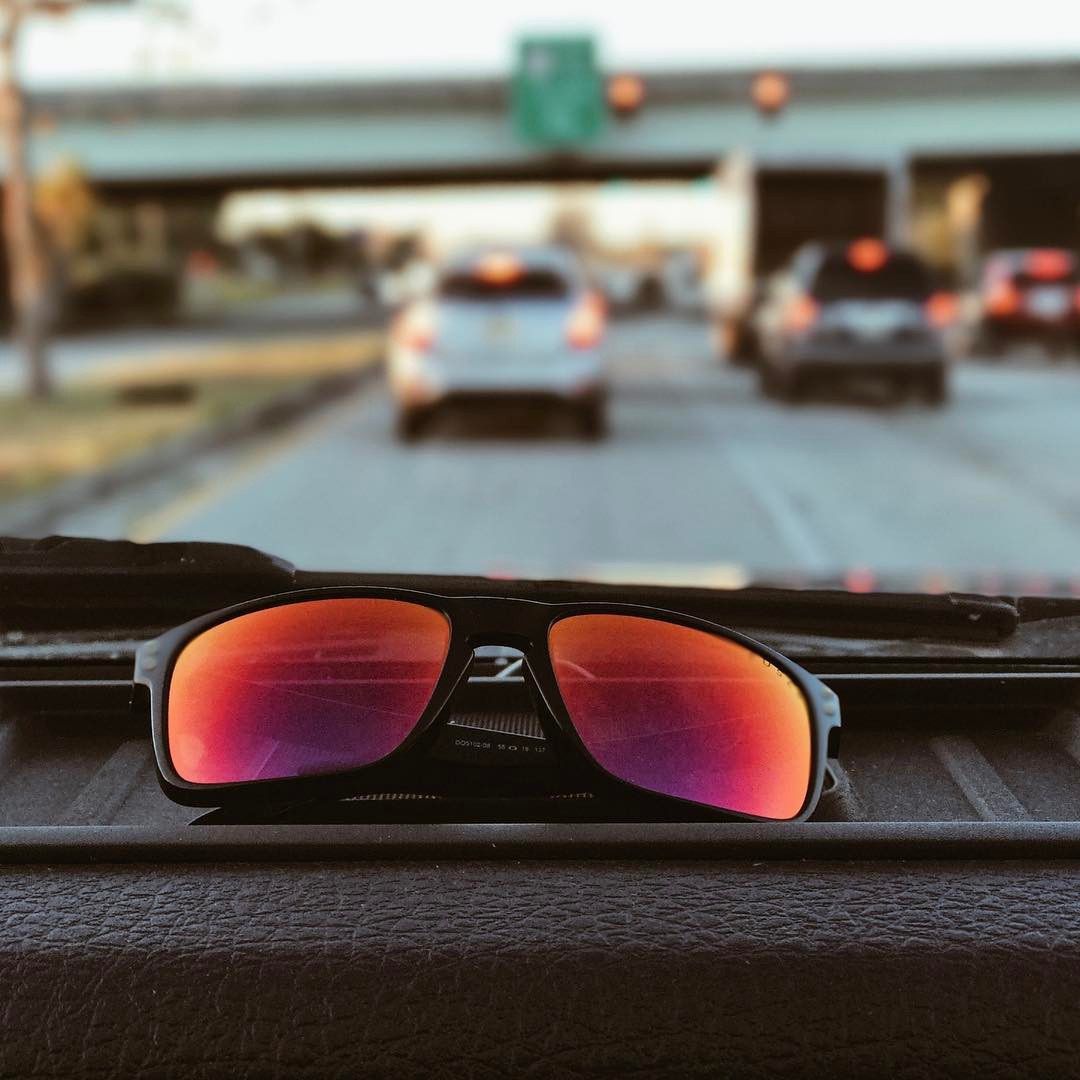 fuselenses's tweet image. Along for the Ride 🚘

📷: tonysalazar

#FusePlus #Nova #Sunset #Sunglasses #RoadTrip #Polarized #MirroredLenses #ItsOfficiallySunny