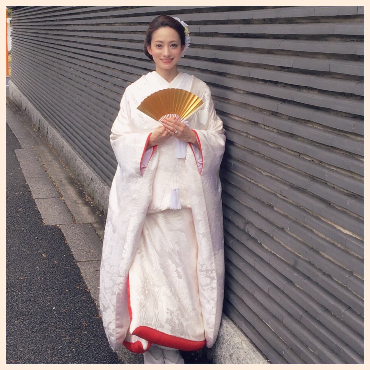英玲奈 V Twitter 和装 結婚式前撮り 白無垢 英玲奈 V Twitter 和装 結婚式前撮り 白無垢
