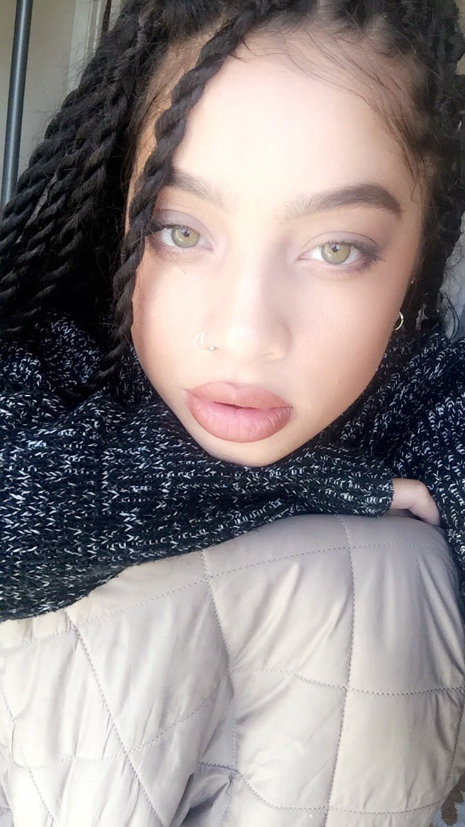 KianaLede's tweet image. If you haven't yet, check out the latest #soulfoodsession of @PostMalone congratulations &amp;amp; @Drake passion fruit

youtu.be/MXBtR3caA9w