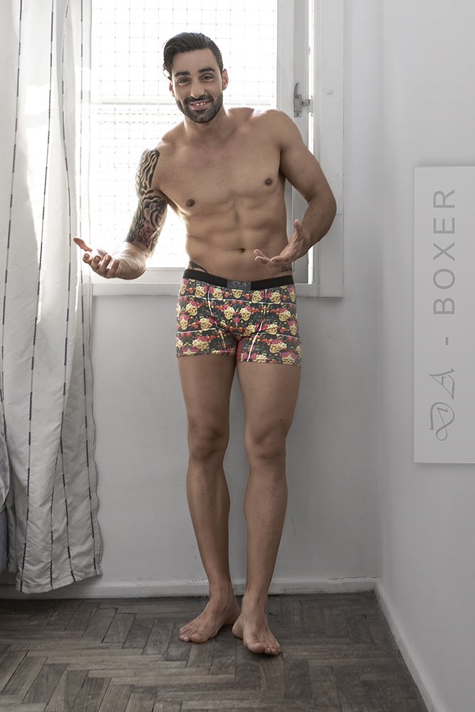 da_debh's tweet photo. #DABoxer / Modelo #Rouses de nuestra nueva linea #UnderwearMasculina 
---
Modelo: @ColliaWalter 
Fotógrafo: @enruco_ph
MakeUp: Martina Marco https://t.co/Ol8zH6g1Mh