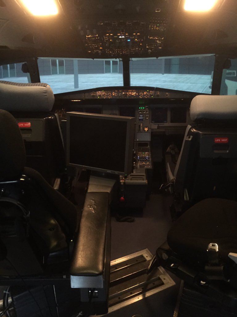 nialldowney's tweet image. I learned how to fly an Airbus A330 using a virtual reality simulator. First time I sat in the aeroplane, I&apos;d over 300 passengers on it too!