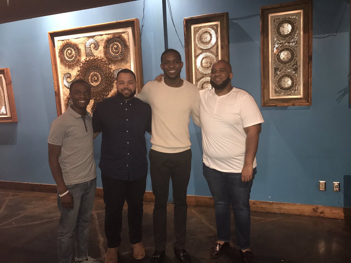 TechGrooveATL's tweet image. Great start to #TechGrooveATL with @LinkedIn @Tinder @joshuaenc @OutcoSF!