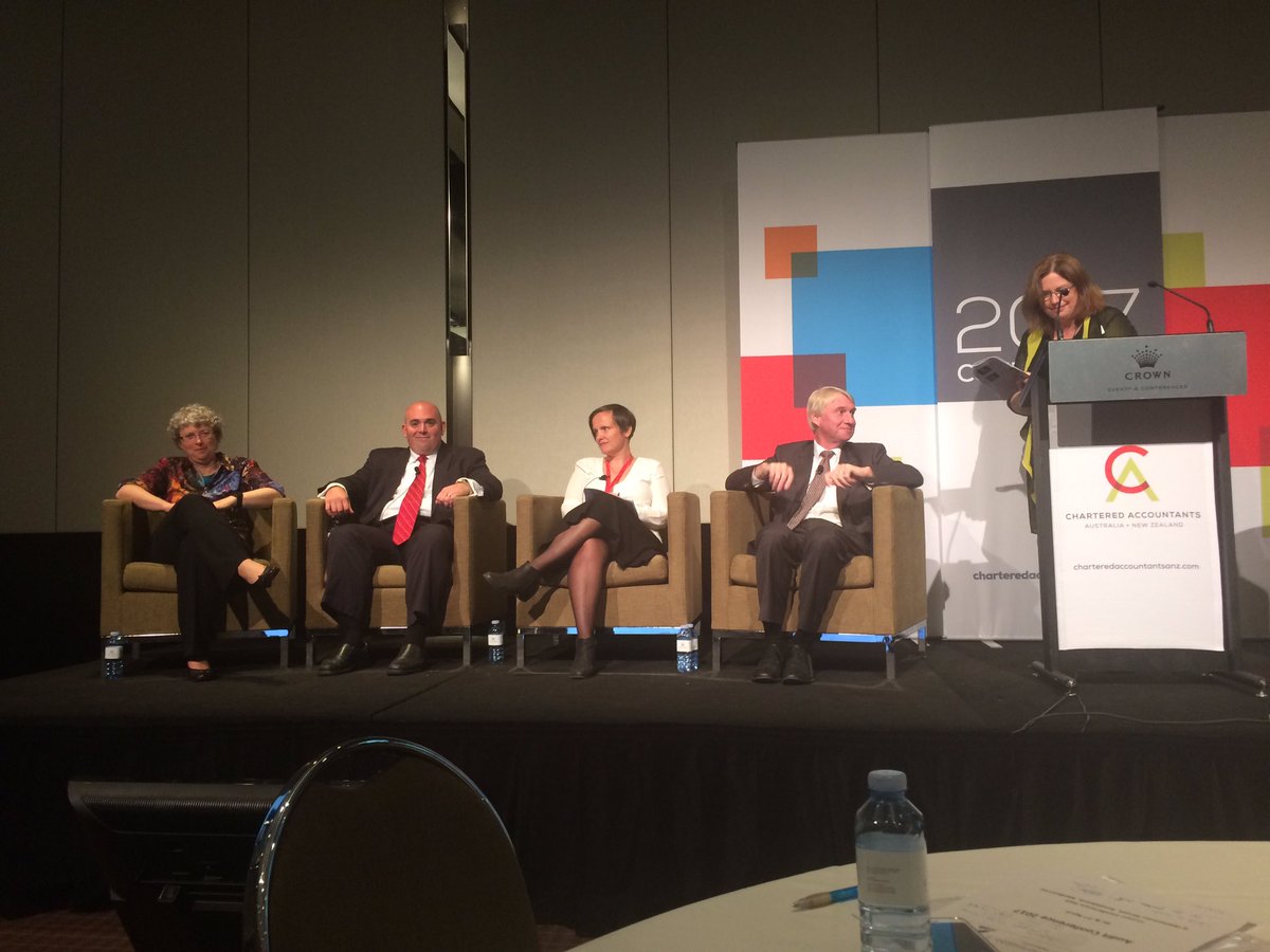 ZowiePateman's tweet photo. Interesting panel discussion around the future of corporate reporting at the @Chartered_Accts #acctconf https://t.co/VXEs5E2nAc