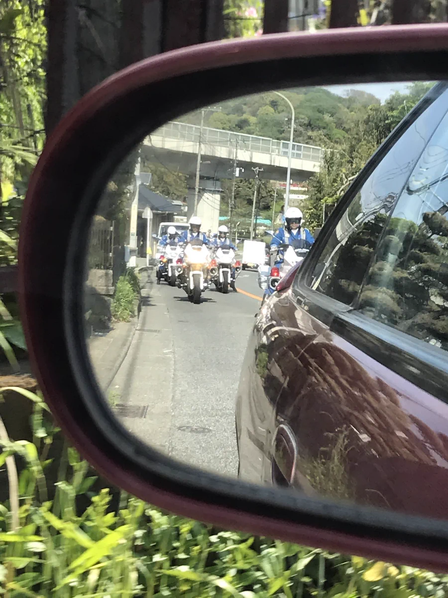 後ろを見たらドキドキｗｗいつの間にか手に汗にぎるドライブにｗｗ