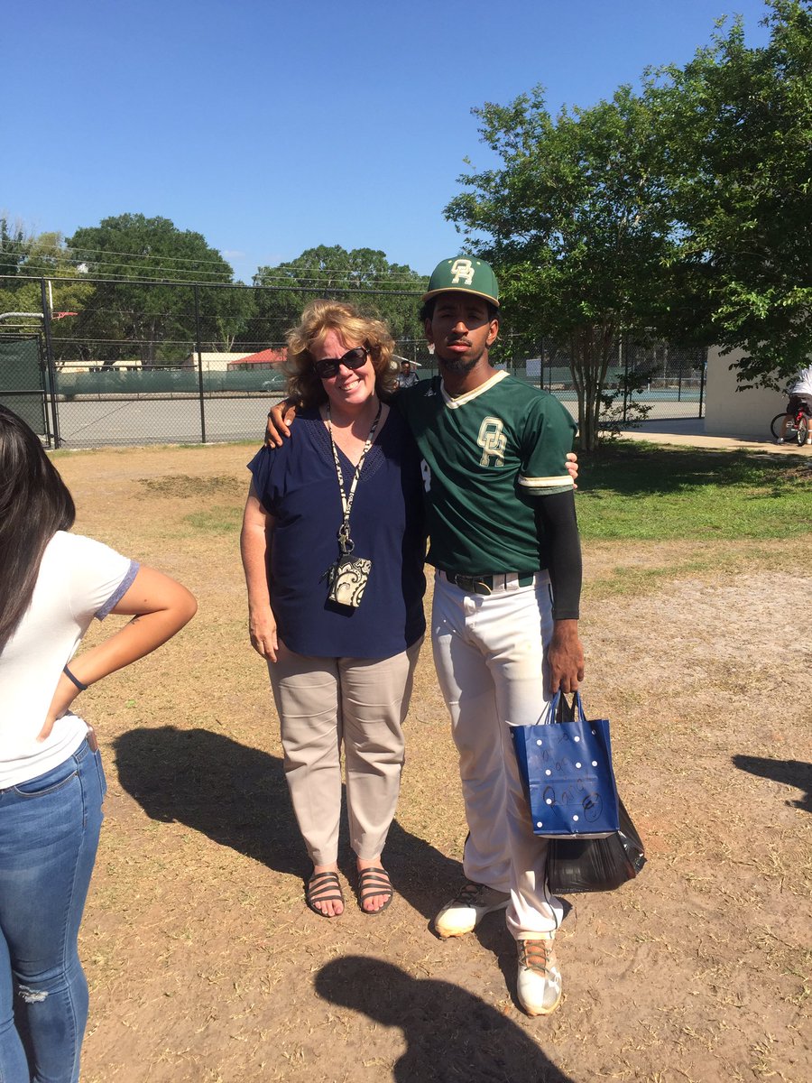 gradygot_fans's tweet photo. So proud of this young man! I have watched him grow up over the years and tonight we celebrated his Senior Night @OakRidgeHS_OCPS https://t.co/myba7d5Snx
