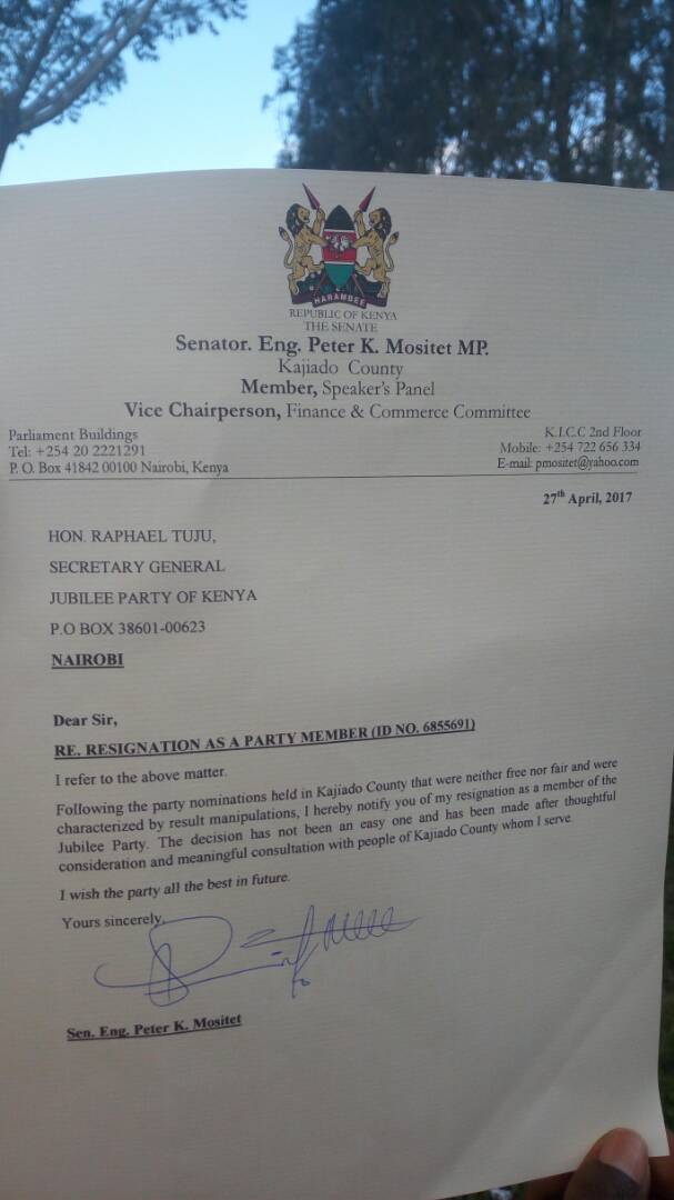 Hot_96Kenya's tweet photo. Kajiado Senator Peter Mositet ditches Jubilee Party after losing primaries to Philip Mpayie; says poll wasn't free and fair.
#DefectionsKe https://t.co/XNwFeR7nwt