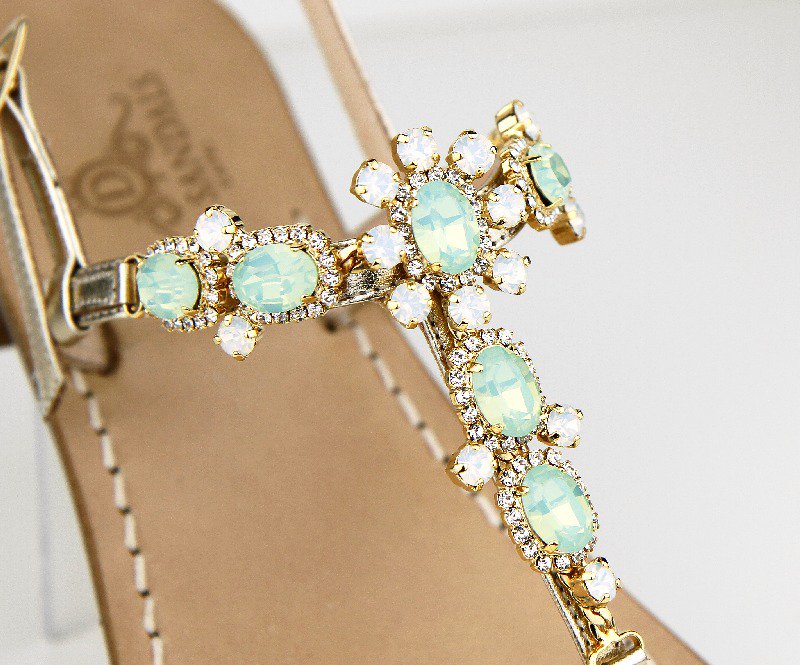 deasandals's tweet photo. Personalizza i tuoi sandali gioiello Capri con Swarovski . Live in Firenze mostra internazionale https://t.co/sMTHBZiwWl https://t.co/H9vZZZCMzn
