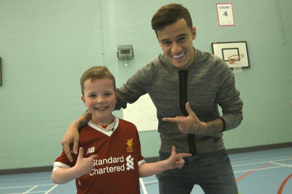 5473Raj's tweet photo. Four @LFC fans were rewarded for their support with an unforgettable prize... https://t.co/mbwCFax7iC by #premierleague via @c0nvey https://t.co/L9YZTZHOca