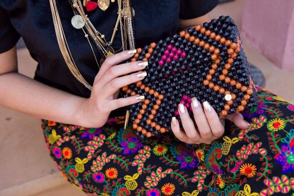 kitiyaoffical's tweet photo. สร้างความโดดเด่นในตัวคุณด้วยกระเป๋าคลัชกิติยา ลูกปัดเก๋ๆ #kitiya #beads #cluth  ขอบคุณ #cleothailand #clomagazine #handmade #งงเด้งงเด้ https://t.co/E99tKR0f33