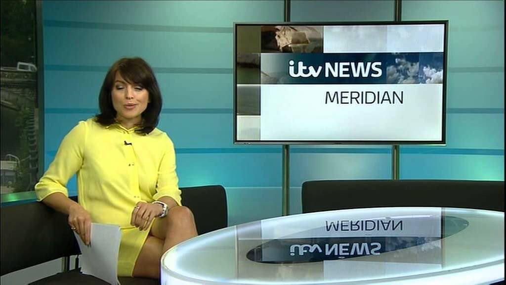 AmandaPiperFan's tweet photo. Amanda Piper looks so nice in her lemon yellow outfits. Suits her so much 😘 #AmandaPiperITV https://t.co/usWEtZLoZM