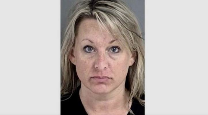 KHOU's tweet photo. 5 things to know Thursday: Lufkin teacher had sex with 4 students, police say https://t.co/ez6RVtoI0T https://t.co/yO3DTtbjPO