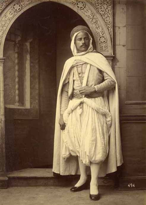 دراسة | تكشف ملف التنوع الجيني للجزائريين وتتعرف على السكان الأصليين بناءً على الأغلبية في السلالة E1b1b1b (m81).

journals.plos.org/plosone/articl…