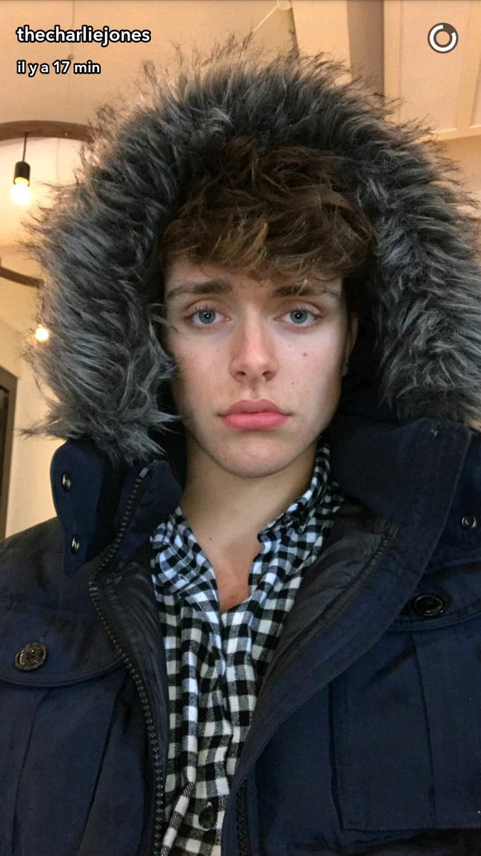OAtlanticFr's tweet photo. 🚨 Charlie via son Snap https://t.co/2dY3QsVEqJ