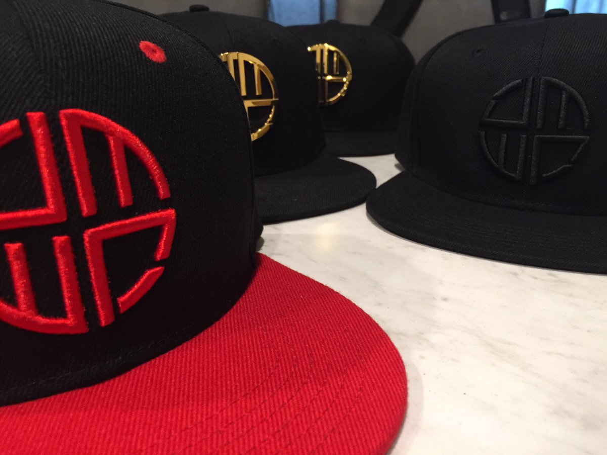 RealJohnMarc's tweet photo. Snap backs on sale now https://t.co/XdDfQT8tQF #nfldraft #NFLDraft2017 #NFLDraftLive #nfl #hats #snapbacks #ballcaps #59fifty https://t.co/wy5aPDCsys