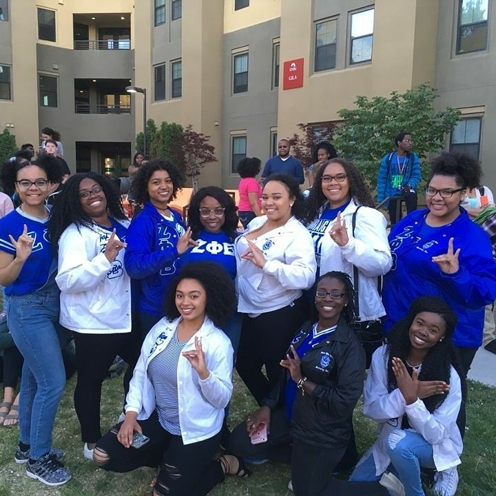 UNMZETAS's tweet photo. NotoriouZ Nu Tau ππ
#MGCShowcase2017 #NuTauMade #NuTauZPhiB #NewMexicoZetas https://t.co/BpofPcOv9T