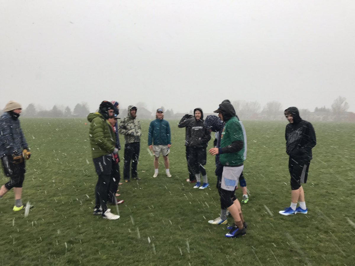 RumRunnersMT's tweet photo. Last practice before Regionals...better snow https://t.co/STCtaTYEag