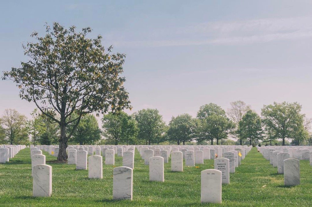 Our last stop in #washingtondc before heading to NYC: #arlingtoncemetery #instatravel #travelgram ift.tt/2oCgeVo