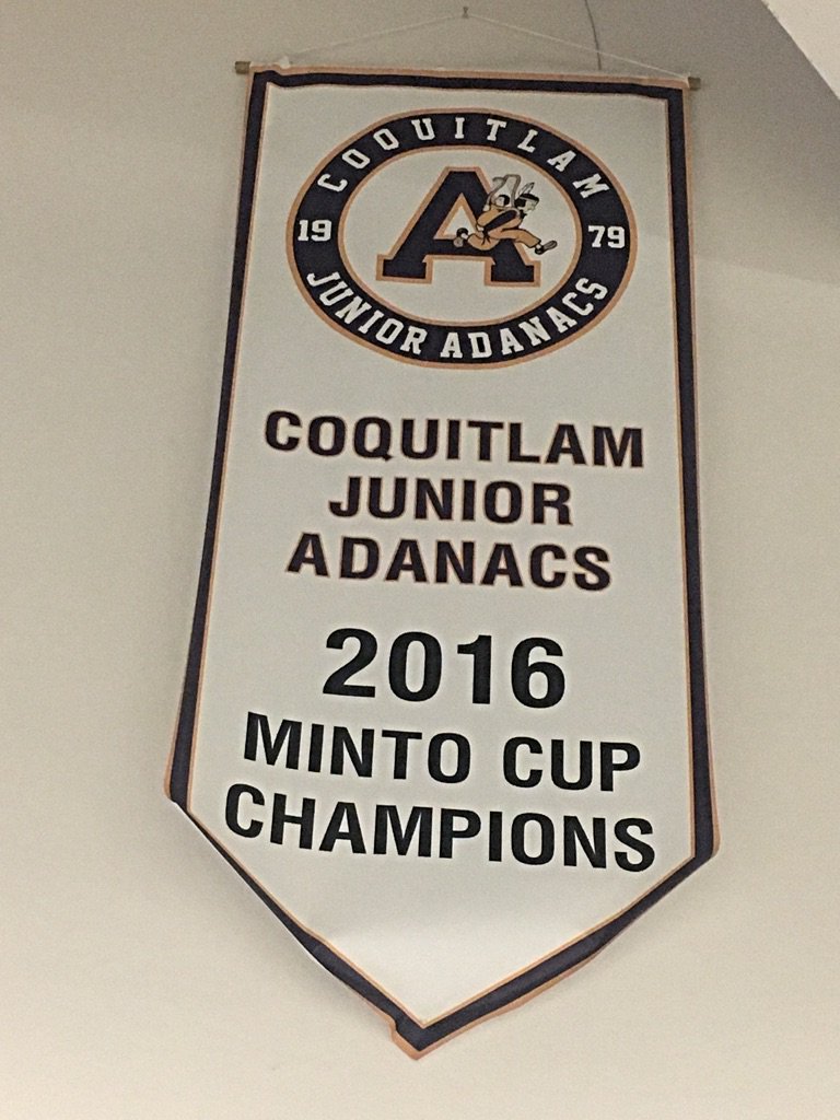 JuniorAdanacs's tweet photo. 2017 #EarnitKeepit https://t.co/Q6hgHGZUb6