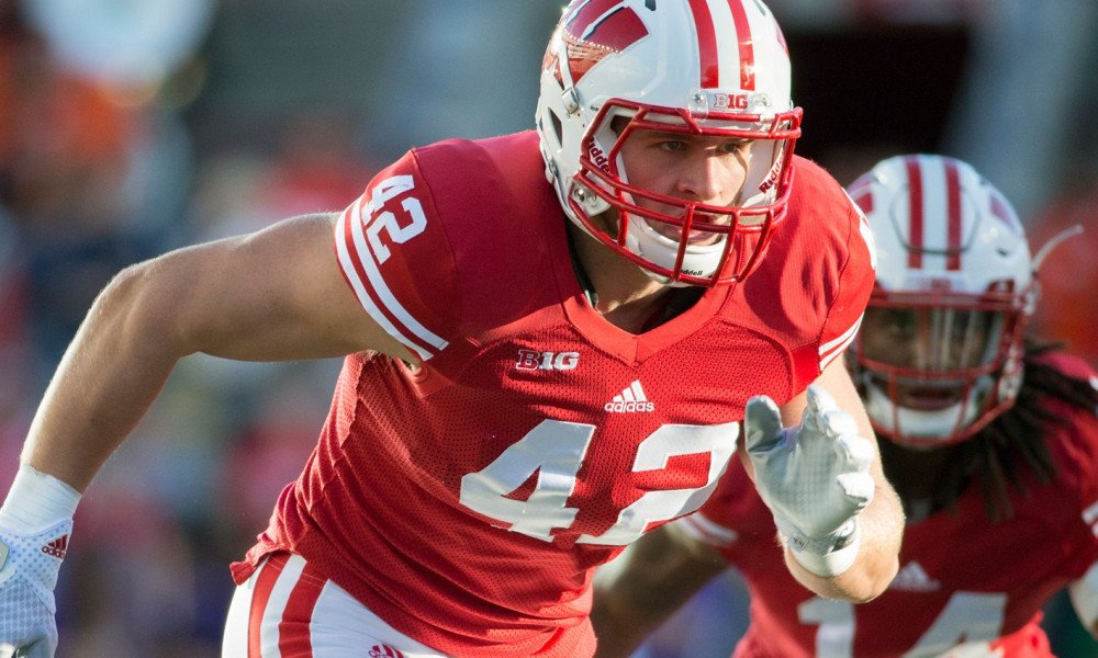 sillontecnicotv's tweet photo. Con el pick #30 del #NFLDraft los @steelers seleccionan a T.J. Watt. LB de Wisconsin. 🏈
#PITpick https://t.co/Jv8LKjF3rd