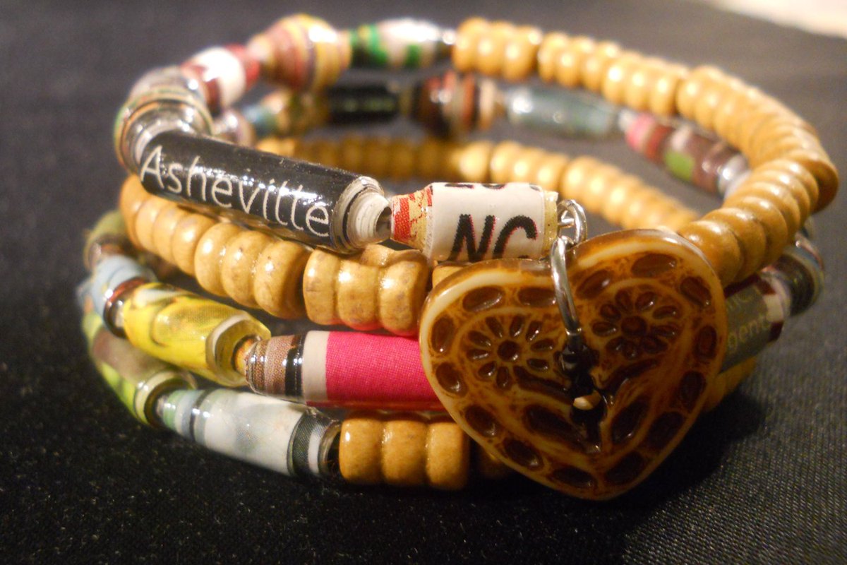 FoodieScapes's tweet photo. Asheville, NC Recycled Paper Bead Boho Memory Wire Bracelet https://t.co/iRdeGjGY4z #eco #MapBracelet https://t.co/EvsI9H5ddz