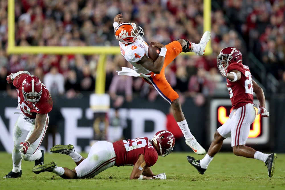 BamaPride4Ever's tweet photo. .@NFL @nflnetwork @Ravens @marlon_humphrey @Redskins @jonallen93 @TBBuccaneers @TheRealOjHoward With the #31st pick in the 2017 #NFLDraft, @NFL @nflnetwork the @49ers select @ferrarifoster! #SFpick #RollTide https://t.co/mZIILMja5P
