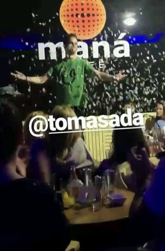 Resaca de emociones que no me dejan dormir por otra noche mágica de comedia con vosotros!!
#GRACIAS